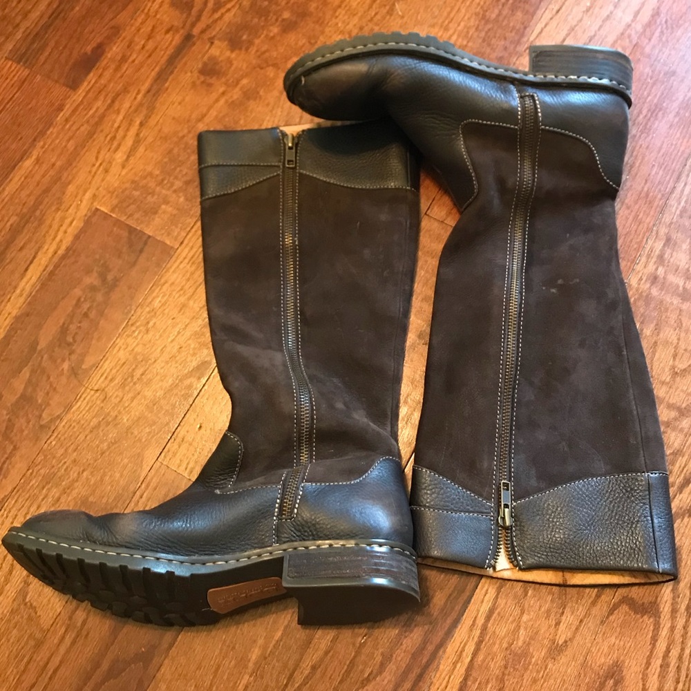 Leather brown riding boots